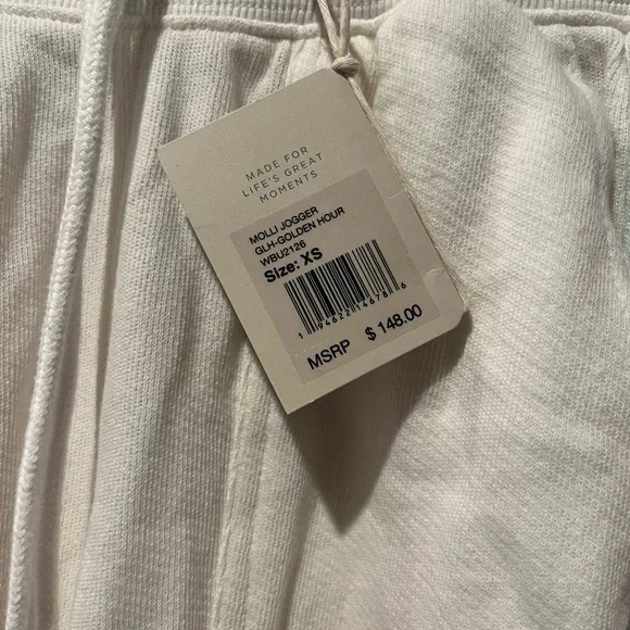 Faherty New with Tags Molly Jogger & Crew Neck - Picture 5 of 10